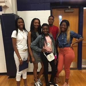 Meet your Posher, Markita